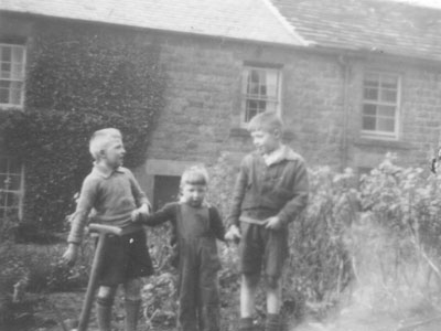 Brothers Bob, Bill & John Somerset, London Row, Curbar (circa 1952)