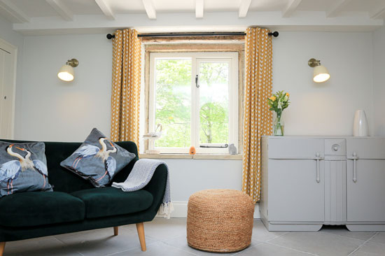 Cattis Side cottage - living room